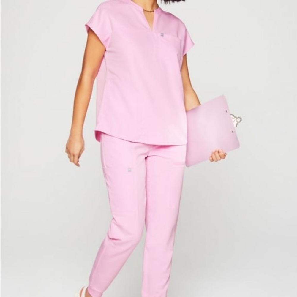 Fabletics Pink Marshmallow Set